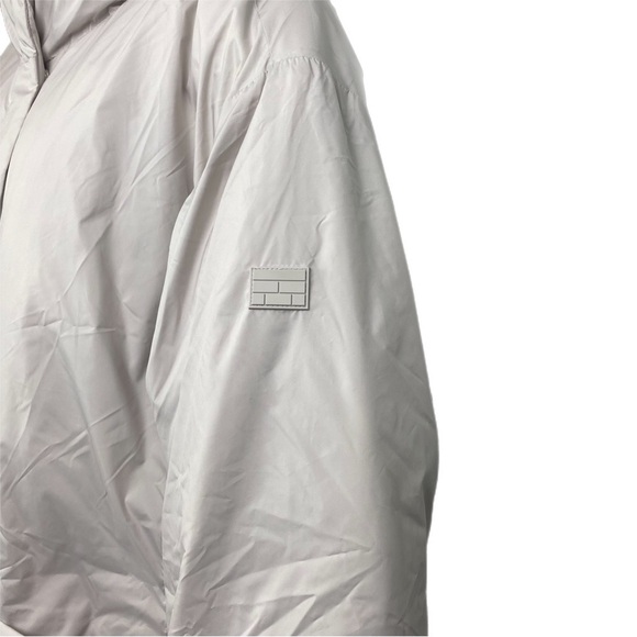 Nwt | FRAME Oversize Duvet Puffer Coat in Eggshell Size Medium - Picture 4 of 10